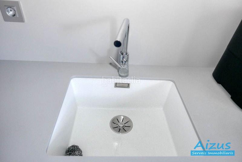 Foto 2901bbab-2585-4e59-87bd-e19d291a34b2. House with heating in Casc Antic Ripollet