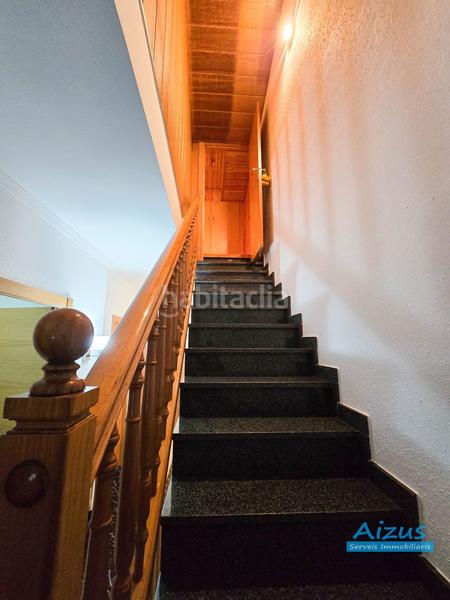 Foto 4d834ba1-a8f4-41f3-8474-974358141502. House with heating in Casc Antic Ripollet