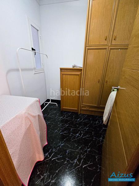 Foto 7e03f43c-51c2-4720-b2ee-dbd6387505f9. House with heating in Casc Antic Ripollet