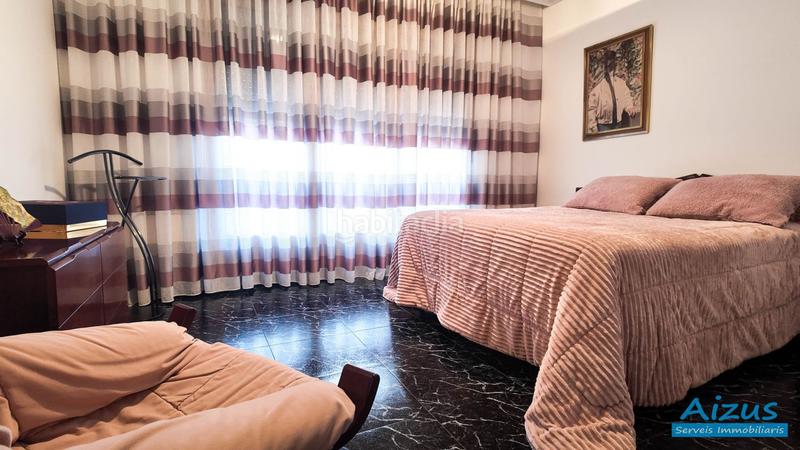 Foto b78a5fe4-2eeb-4781-baf5-1b6bae5375fa. House with heating in Casc Antic Ripollet