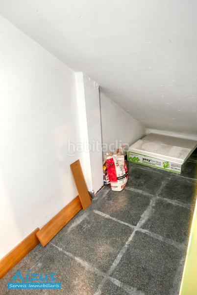 Foto b7beac9d-38bc-4586-bea5-6a8e3f03e6cf. House with heating in Casc Antic Ripollet