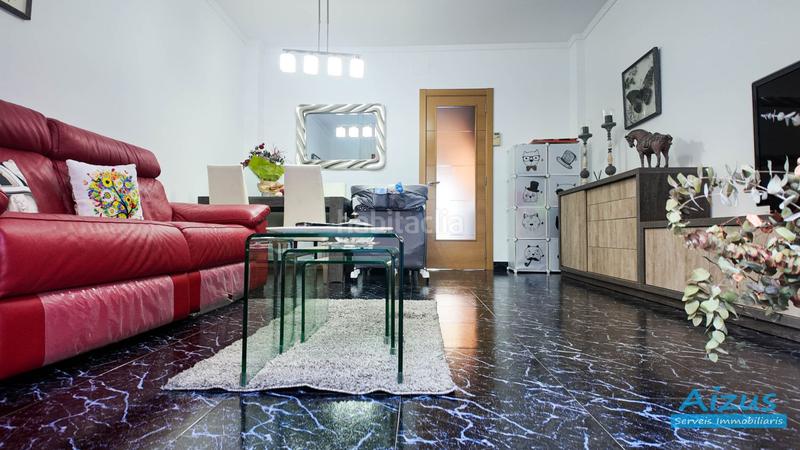 Foto d3548d10-65f8-4ab7-b2aa-0a10c65790d8. House with heating in Casc Antic Ripollet