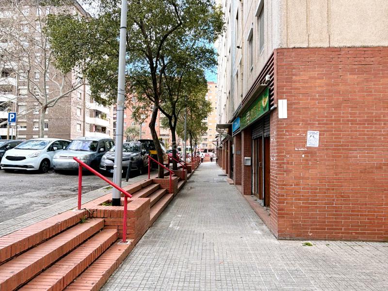 Foto e91f6e11-a7bf-41e2-9b57-6771d04e60b7. Local comercial  a la calle en venta en Serraparera. en Cerdanyola del Vallès