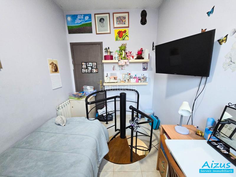 Foto 66b5a91f-5c62-4857-9250-a395cf67ff29. Piso  en venta en zona ramblas con plaza de garaje en Ripollet