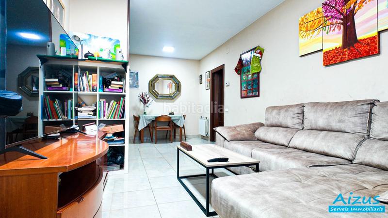 Foto 92e70c60-b01f-45d2-a604-3b8130bc0955. Piso  en venta en zona ramblas con plaza de garaje en Ripollet