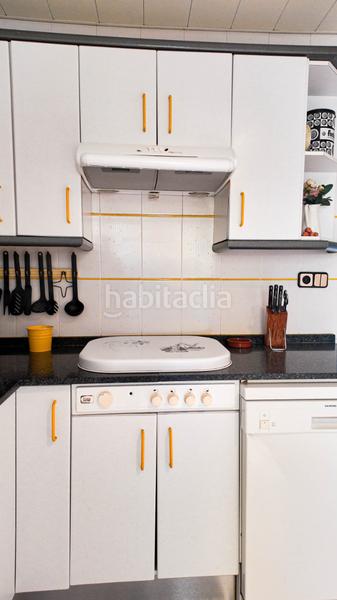 Foto 576026c1-e671-43fe-a3b9-39109ca77a39. Ático  en venta, en Centre Ripollet