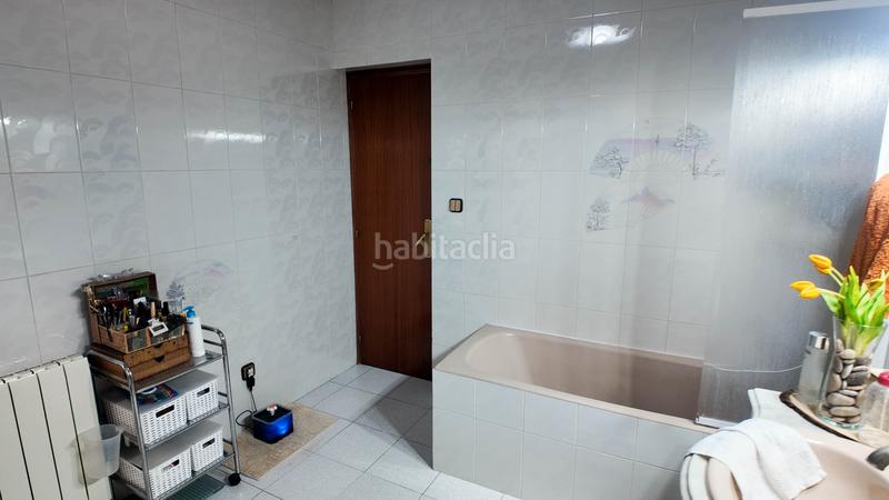 Foto 78c0f2a2-9904-48b1-87a0-73e9fe785015. Ático  en venta, en Centre Ripollet