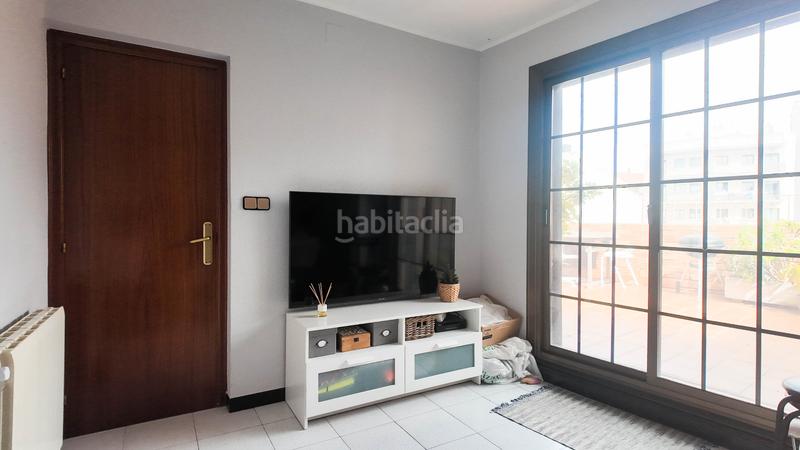 Foto e83cd4e0-be14-4183-b4dc-ee1359bb3453. Ático  en venta, en Centre Ripollet