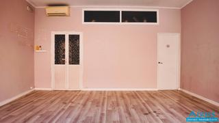 Alquiler Local Comercial en Centre. Local comercial en el centro de ripollet