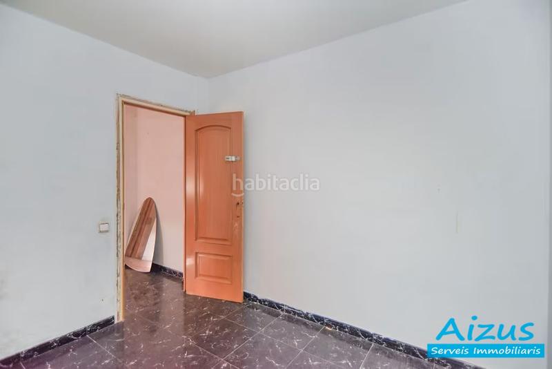 Foto 670145cb-d3d1-47ab-9f2f-af47b3fb906c. Piso  para reformar en calle balmes en Ajuntament-Maragall Ripollet