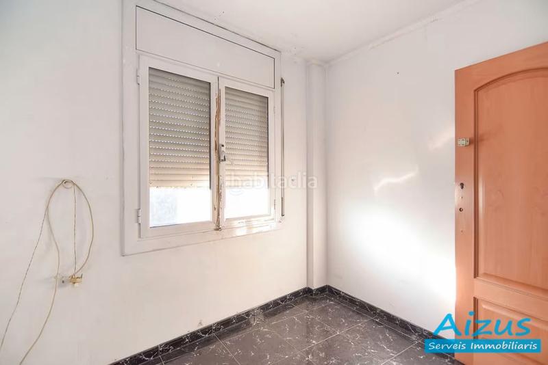 Foto 79c6dea6-8d8c-48f8-943d-dbab415bd2ed. Piso  para reformar en calle balmes en Ajuntament-Maragall Ripollet