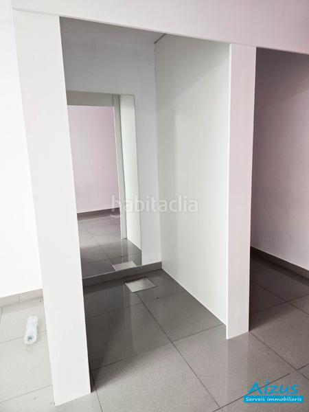 Foto af057943-845d-48c8-b3ee-0359215ac8e5. Location local commercial dans Can Mas Ripollet