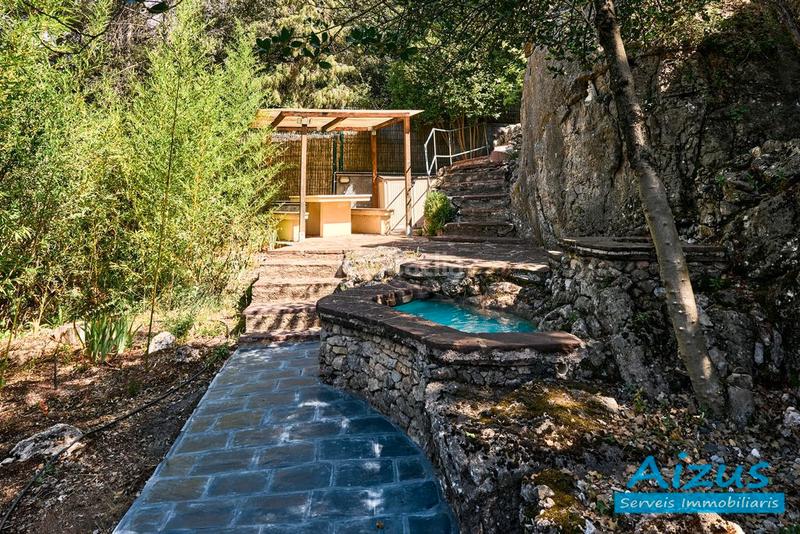 Foto 1a970436-c12e-404c-8cd3-814012235e55. Casa amb xemeneia calefacció aparcament piscina a Seva