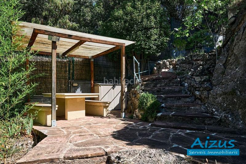 Foto 28125ae9-7beb-4d32-8bd0-a43d6197ddc2. Casa amb xemeneia calefacció aparcament piscina a Seva