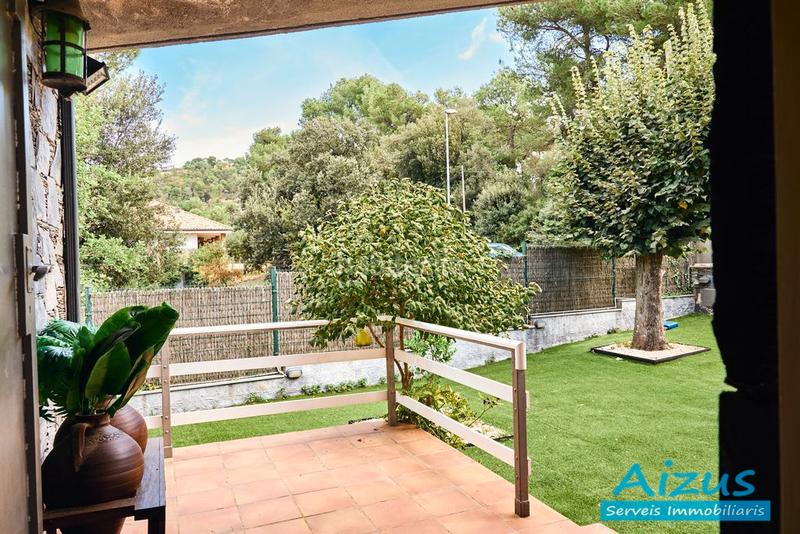 Foto 4aaec8ac-7bc2-4623-a5a2-80f46af0f2db. Casa amb xemeneia calefacció aparcament piscina a Seva