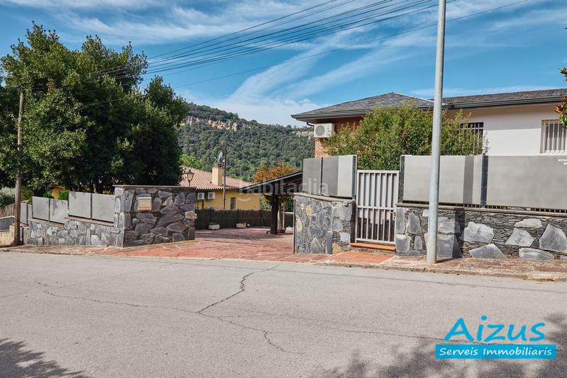 Foto 50a95e13-e318-4c92-b81f-adfd8d548364. Casa amb xemeneia calefacció aparcament piscina a Seva