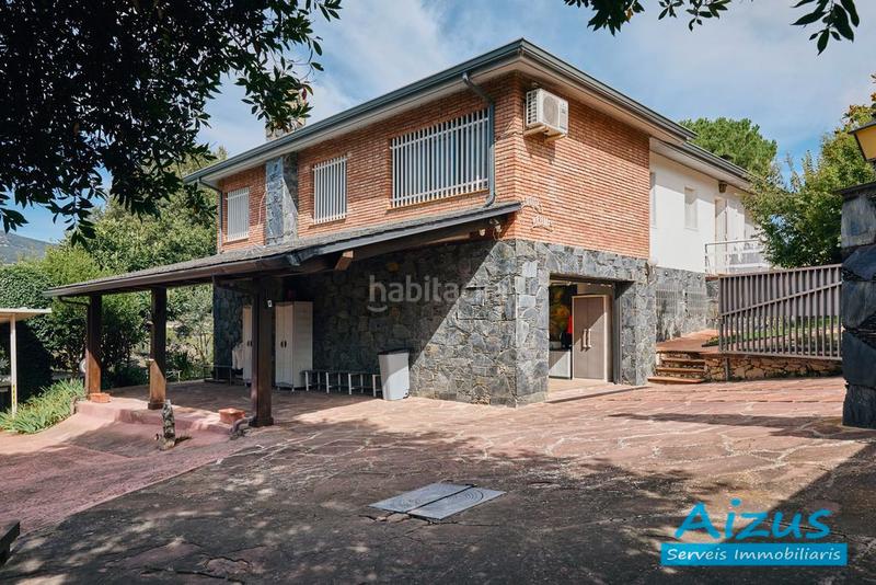 Foto 68222c64-19c5-4c91-a054-f74acf556bd0. Casa amb xemeneia calefacció aparcament piscina a Seva