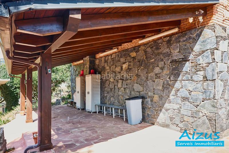 Foto b5ca0d70-784d-4d11-b5ba-888e402bfadc. Casa amb xemeneia calefacció aparcament piscina a Seva