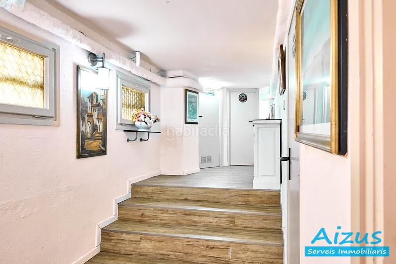 Foto e2654c42-4677-4f07-9f0f-e6ebc74e7153. Casa amb xemeneia calefacció aparcament piscina a Seva