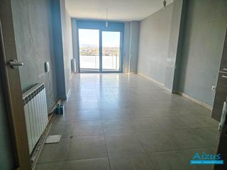 Duplex à La Serreta. Dúplex con terraza en zona la serreta de rubí