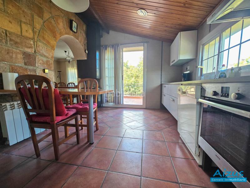 Foto afdc62ae-0603-4770-a85a-f1cb87d3b29a. Haus in Cervelló