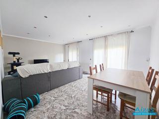Etagenwohnung in Centre. Piso en venta en ripollet