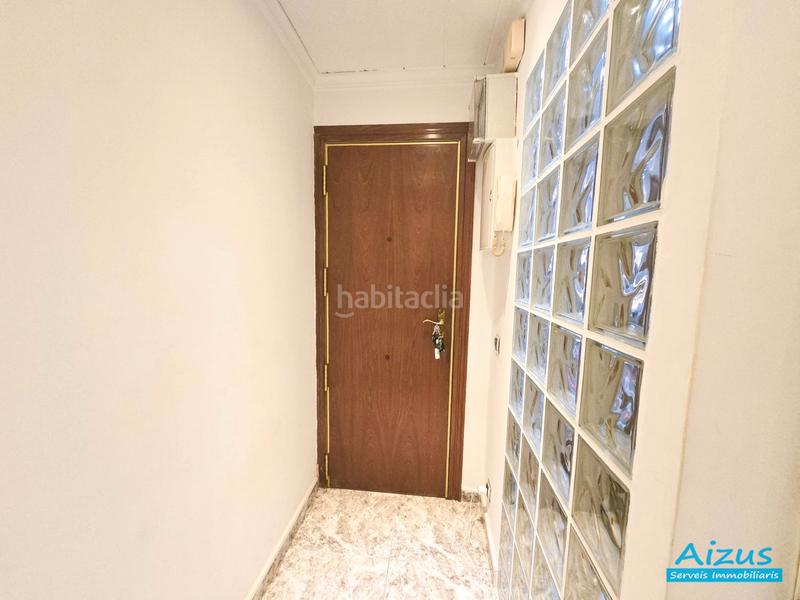 Foto eeea5fac-b6c7-483d-9e31-bec624a2e74a. Pis amb calefacció a Centre Ripollet