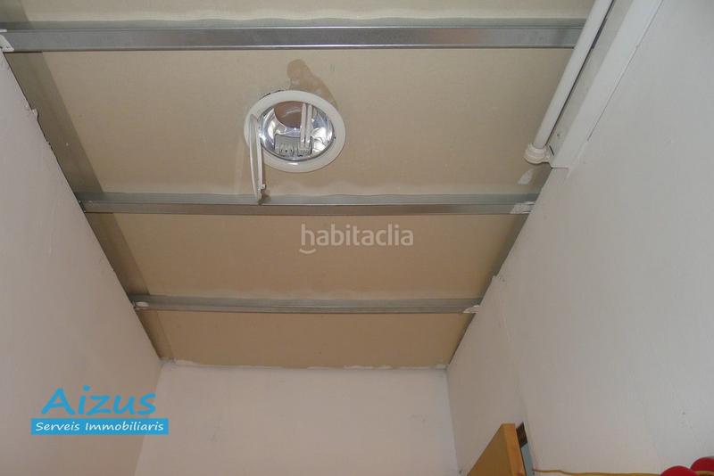 Foto 48dcfc79-1ed7-424f-80f4-e128c127e74c. Local commercial dans Ajuntament-Maragall Ripollet