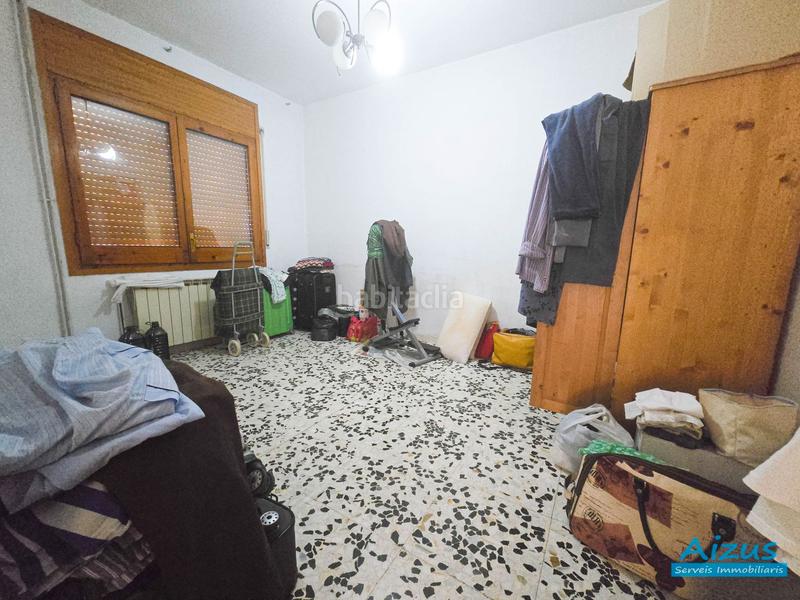 Foto 08bd5cc6-62b4-44e6-a340-51c387b1f09f. Casa amb xemeneia a Corbera de Llobregat