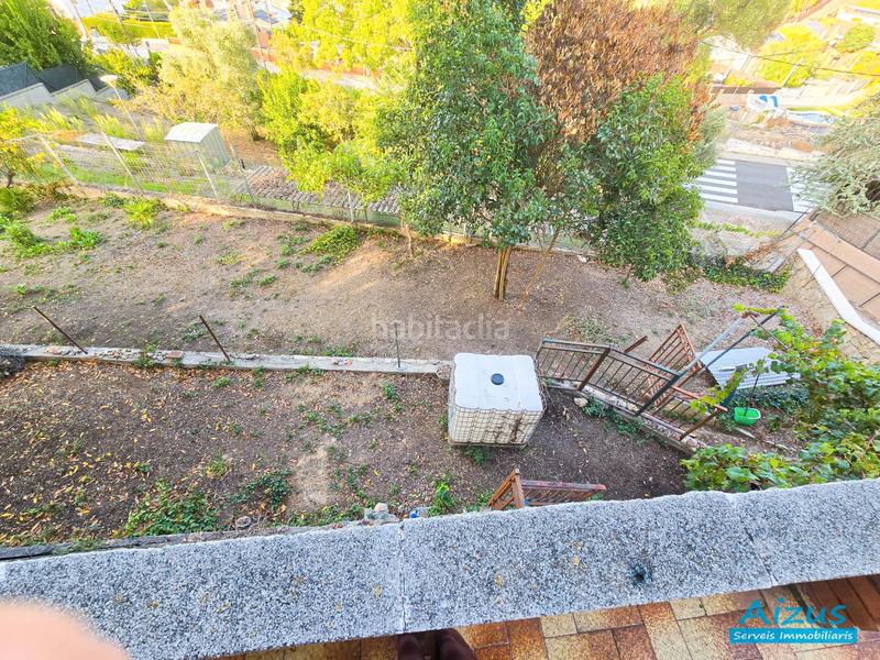 Foto 56d7f74d-a19b-43c5-820a-44c0d601860e. Casa amb xemeneia a Corbera de Llobregat