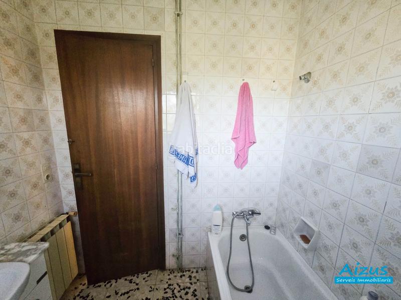 Foto 5c14a49d-8b1e-4c5f-878c-340746b1c140. Casa amb xemeneia a Corbera de Llobregat