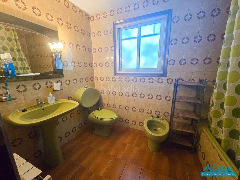 Foto d00aeb0f-4802-480e-8d06-7179fb62e8f5. Casa amb xemeneia a Corbera de Llobregat