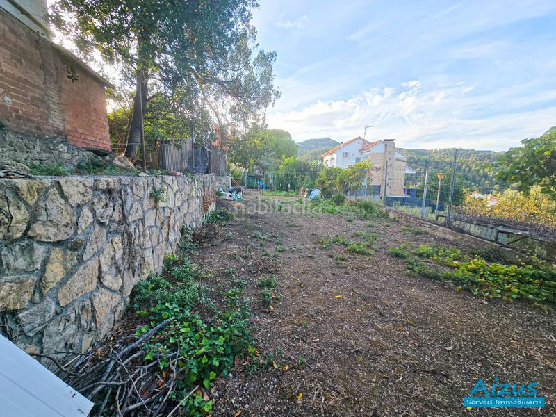 Foto d3c7c05b-3122-4b66-a83f-304b754c0063. Casa amb xemeneia a Corbera de Llobregat