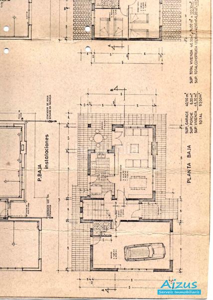 Foto 934ccb28-6beb-4c3e-b42a-de4c67cc779f. Casa amb xemeneia calefacció aparcament piscina a Rubí