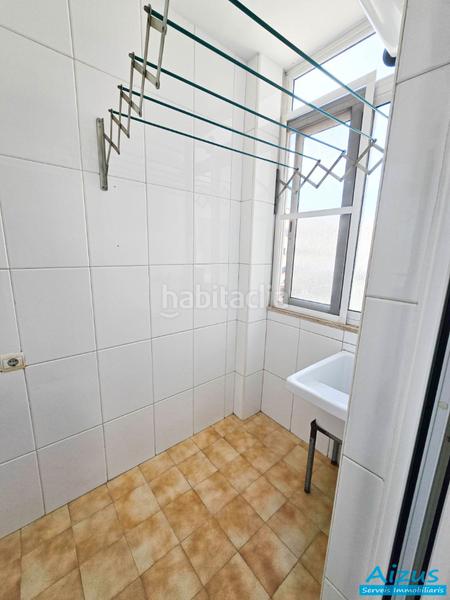 Foto 60e4e7bd-5fbc-4f08-a0d9-fd9e9788d647. Etagenwohnung mit heizung parking in Can Mas Ripollet