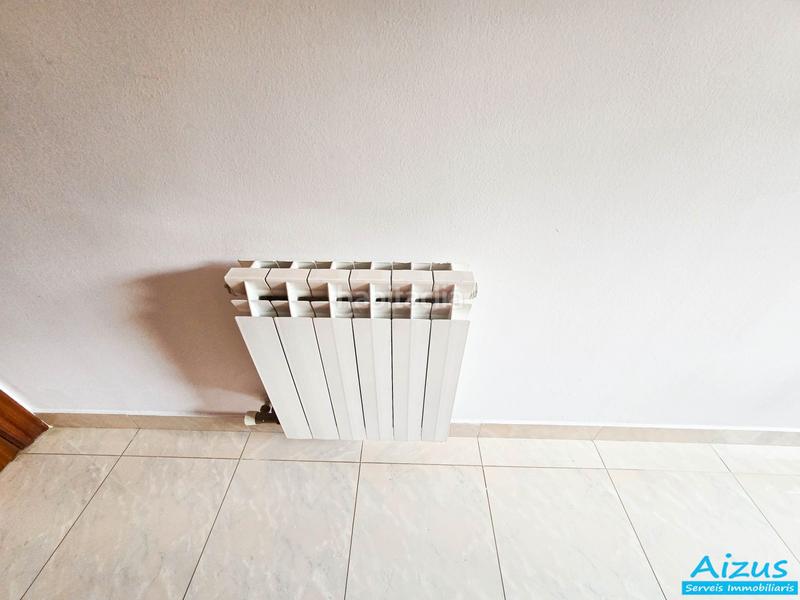 Foto 6fdd68b7-2e72-4001-b455-0f2228326bc6. Etagenwohnung mit heizung parking in Can Mas Ripollet