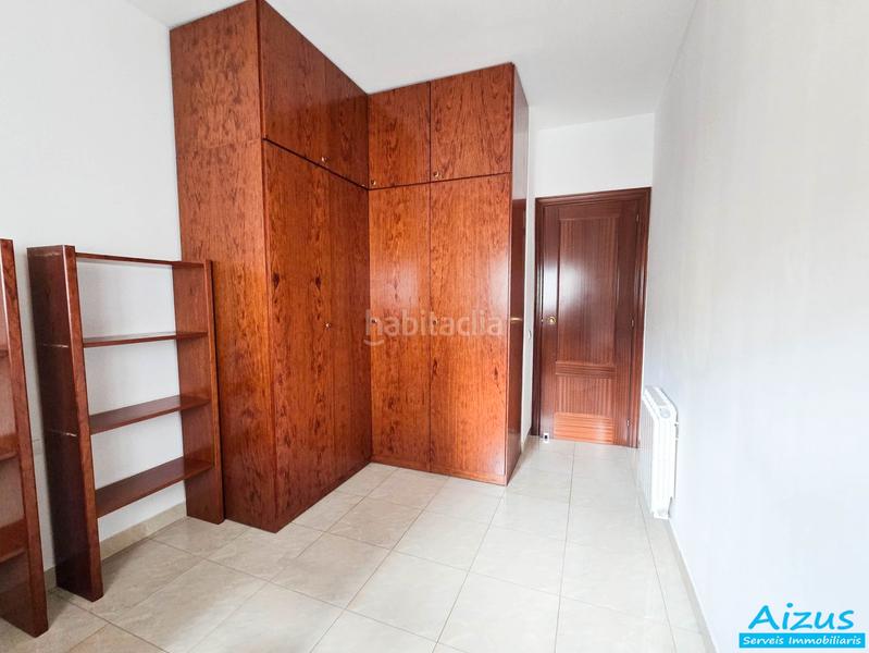 Foto b16242d7-0f02-4789-9e66-33165e2ba981. Etagenwohnung mit heizung parking in Can Mas Ripollet