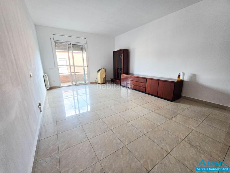 Foto d37f9ccb-7df2-462f-88b3-41a91d201b32. Etagenwohnung mit heizung parking in Can Mas Ripollet