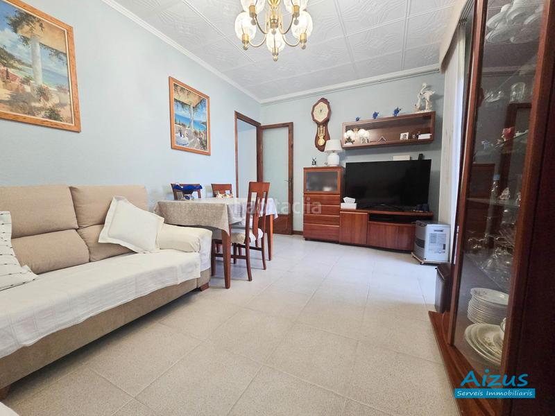 Foto f0e25b9d-5bd5-42b5-b76c-3329d0e928f6. Maison jumelée avec chauffage dans Ajuntament-Maragall Ripollet