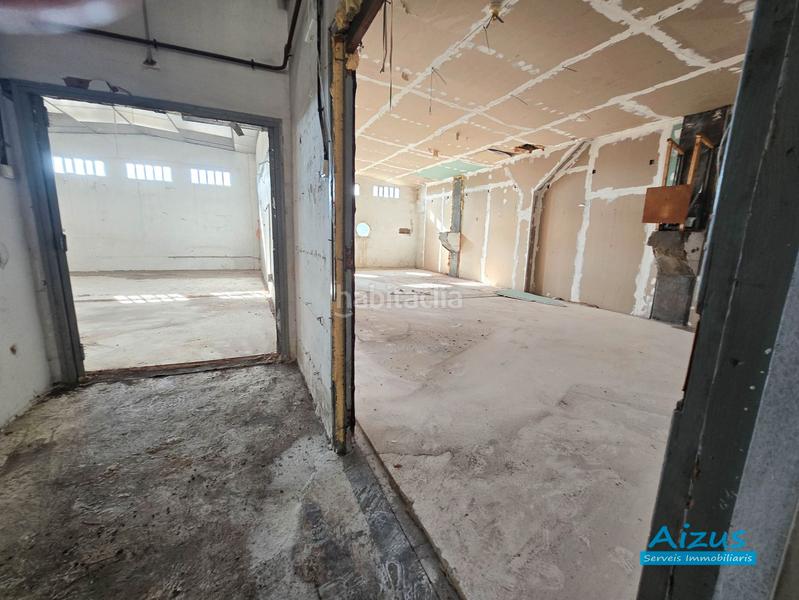 Foto a98a23bc-64ed-41e8-9289-5040eb32e561. Rent industrial building in Zona Industrial Ripollet