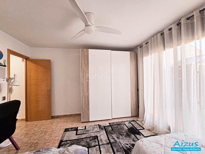 Foto 730539ed-6de2-4eb7-850b-e7fd8e1e1efa. Dúplex  con terraza en el casco antiguo en Casc Antic Ripollet