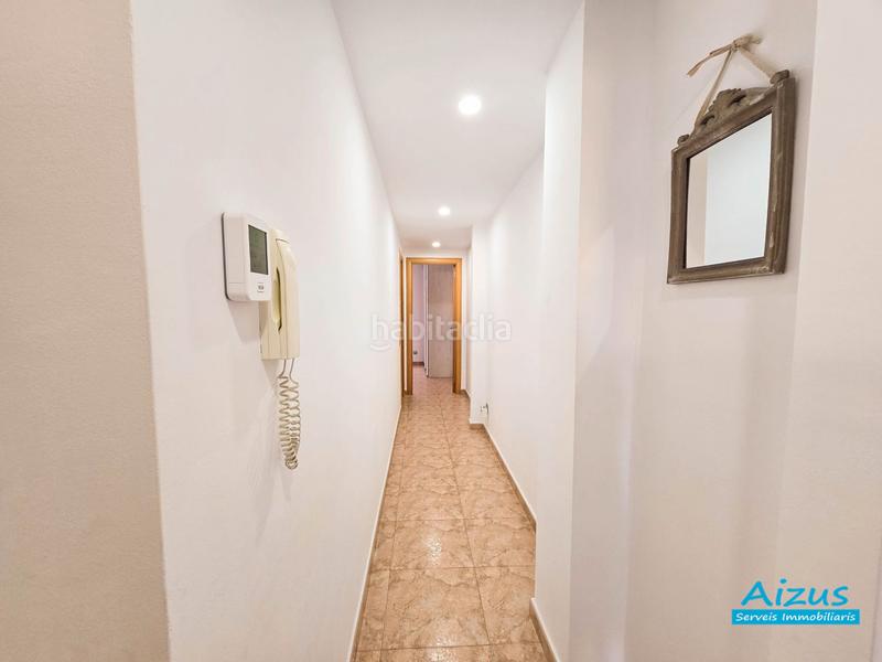 Foto 7c98dd13-41bb-401f-a187-721ee167637c. Dúplex  con terraza en el casco antiguo en Casc Antic Ripollet