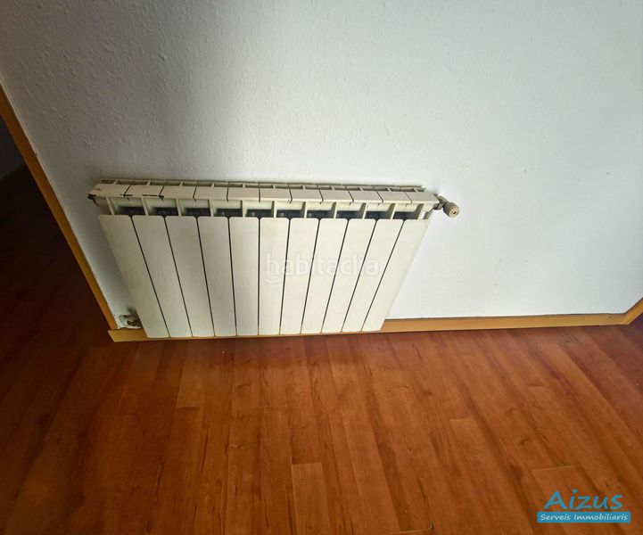 Foto bf1879e6-15a1-42f2-83ef-b4b745281d7f. Pis amb calefacció a Centre Ripollet