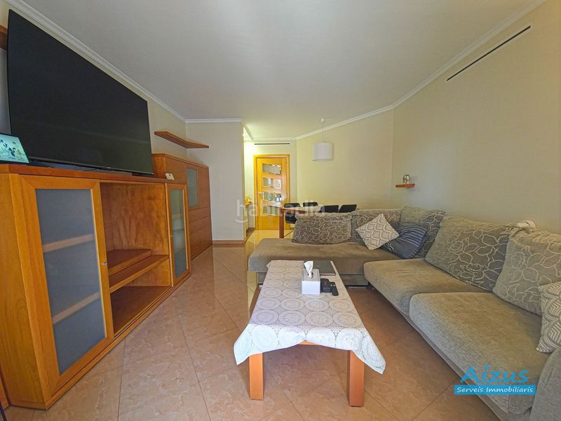 Foto bf014384-f678-4660-a99a-a1d1722c302b. Pis amb calefacció aparcament piscina a Can Clos-Pinetons Ripollet