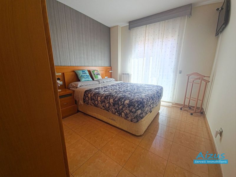 Foto e05a1b63-1402-450e-b254-a2f974514be3. Pis amb calefacció aparcament piscina a Can Clos-Pinetons Ripollet