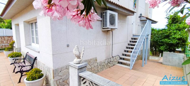 Foto 313a2403-2147-4bd8-add6-327ff506cf36. Chalet casa a cuatro vientos ubicada en zona turonet con jardín privado en cerdanyola en Cerdanyola del Vallès
