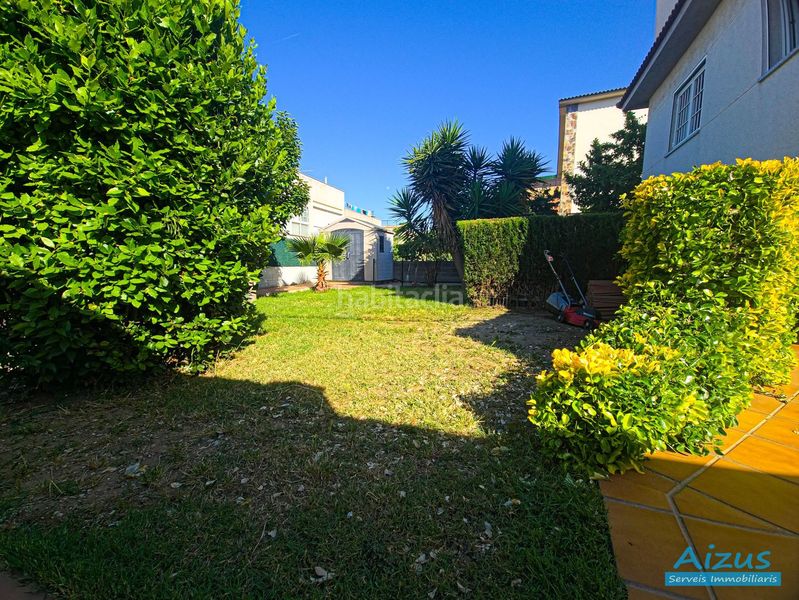 Foto 7aa872ef-c857-4ef9-95d1-07754e376350. Chalet casa a cuatro vientos ubicada en zona turonet con jardín privado en cerdanyola en Cerdanyola del Vallès