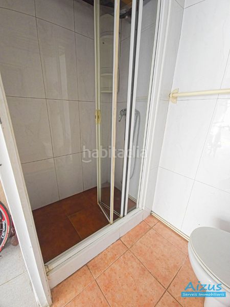 Foto afb82ba0-0319-4211-bcdd-f744c00301a7. Chalet casa a cuatro vientos ubicada en zona turonet con jardín privado en cerdanyola en Cerdanyola del Vallès