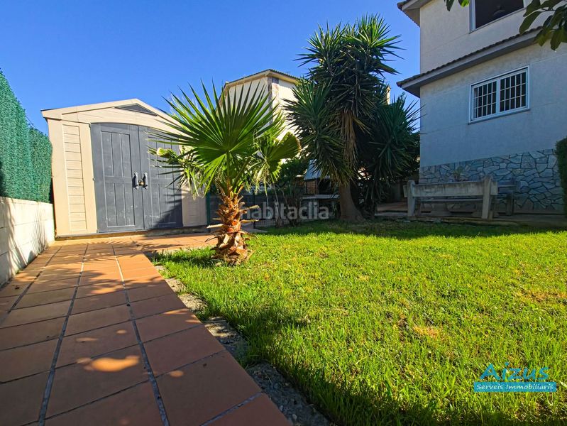 Foto fcefc4ca-0ece-4c27-8eb8-fee6cd2c1312. Chalet casa a cuatro vientos ubicada en zona turonet con jardín privado en cerdanyola en Cerdanyola del Vallès