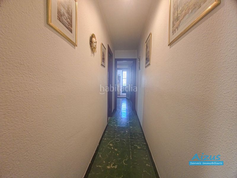 Foto 0ed59085-ec58-437c-8573-405feacb2a7a. Casa amb calefacció a Can Clos-Pinetons Ripollet
